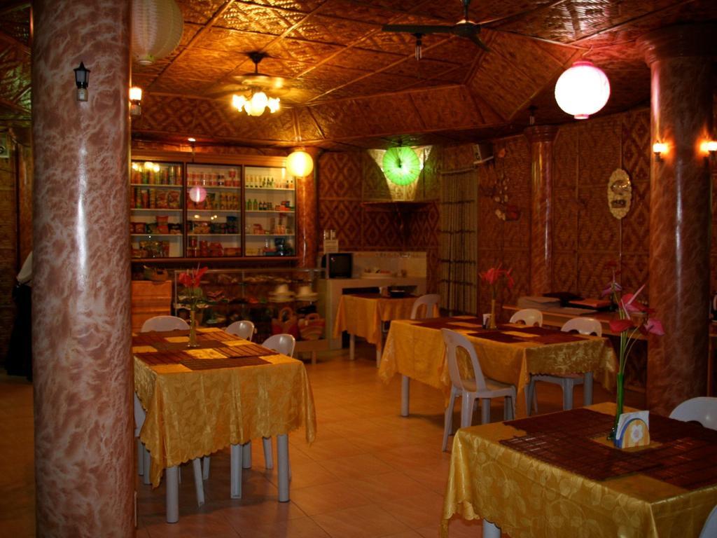 Isis Bungalows Hotel Panglao Exterior photo
