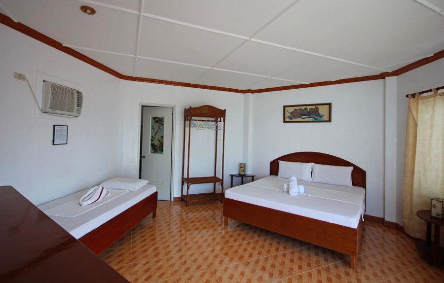 Isis Bungalows Hotel Panglao Room photo